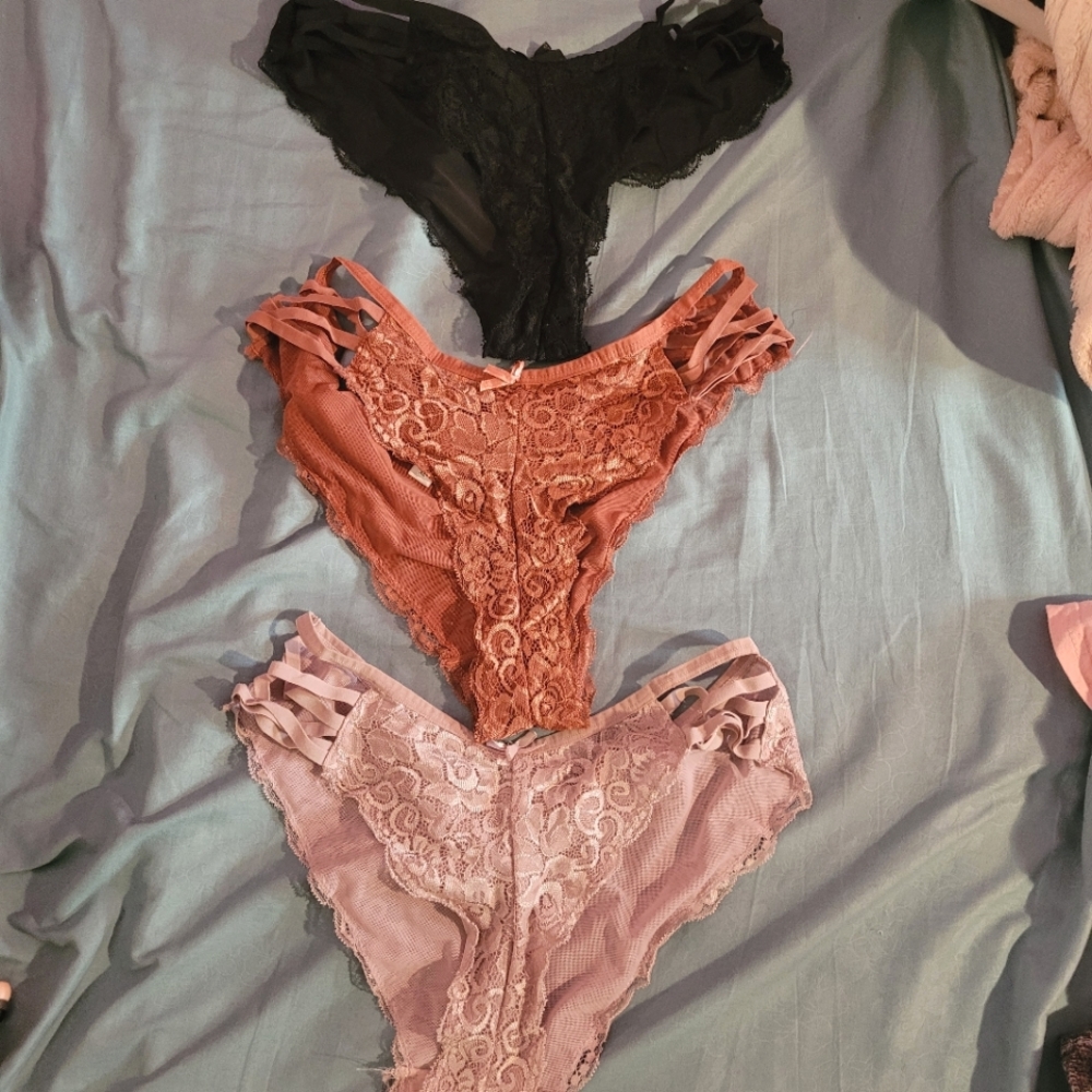 Lace, strappy cheeky / thong like undies (3 pairs)